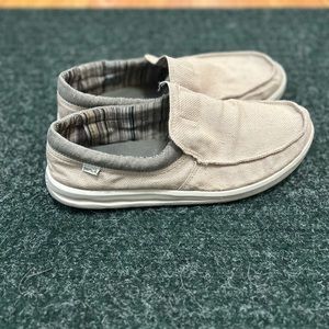 Men’s Sanuk Shoes Size 11